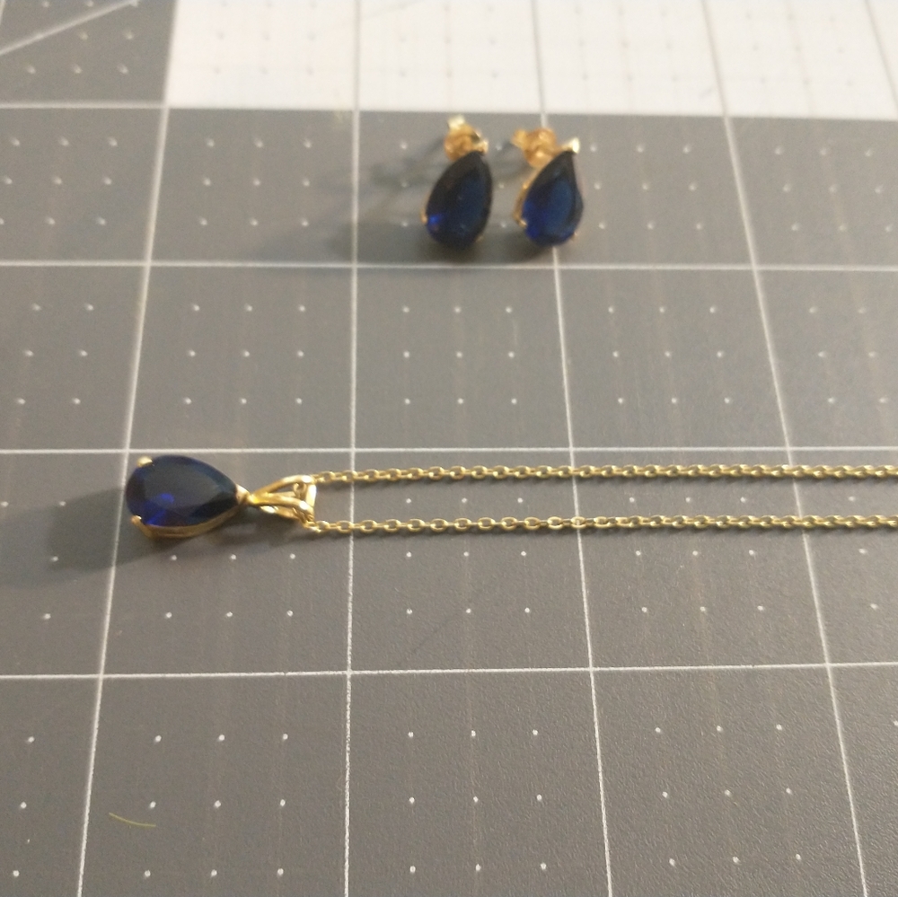 Gold tone set 925 mark dark blue gem stone set earrings and pendant necklace